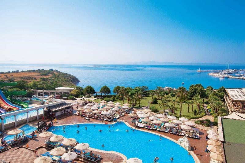 Didim Beach Resort Aqua & Elegance Thalasso Bagian luar foto